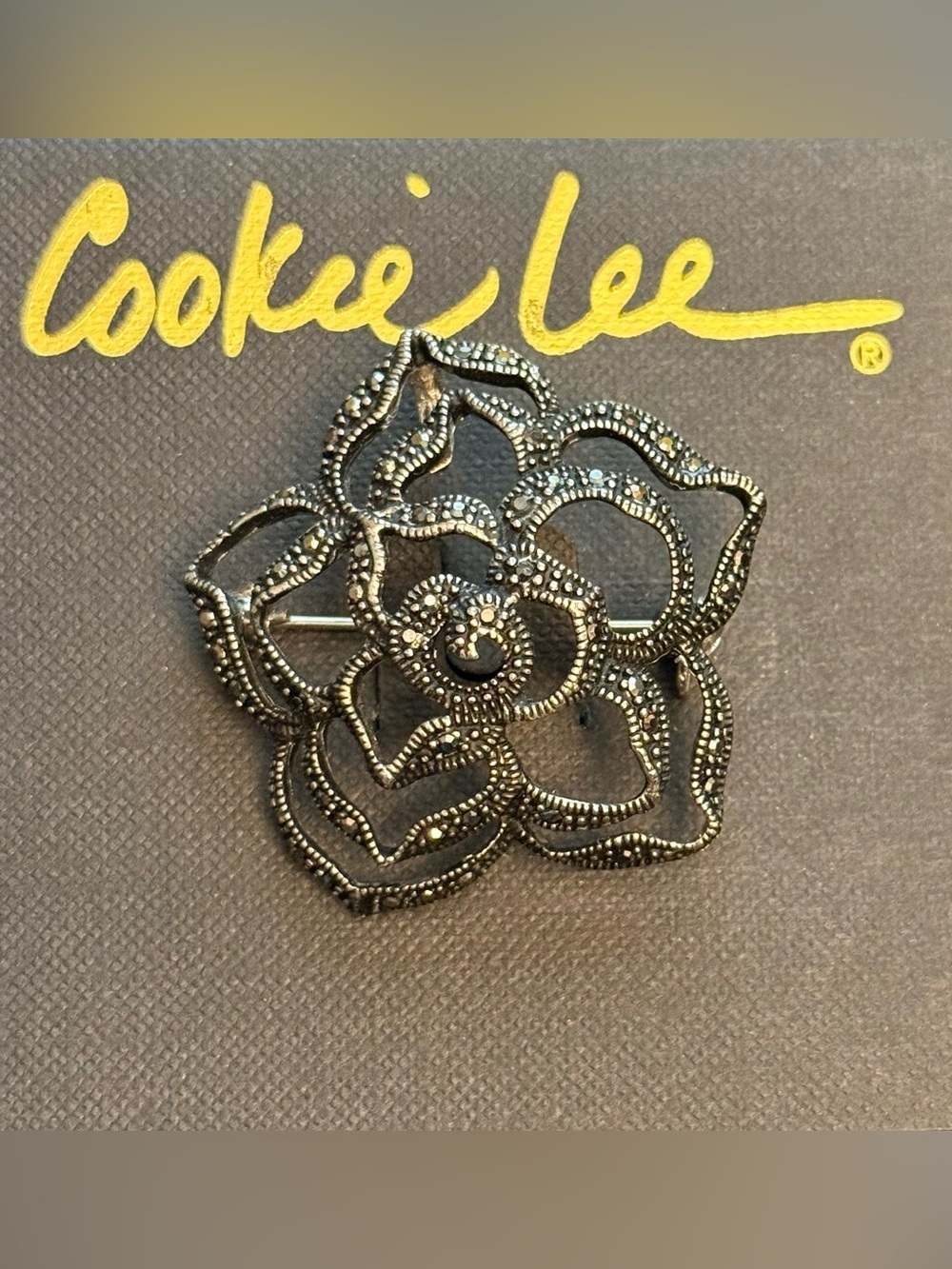 Cookie Lee Black Floral Brooch - Picture 1 of 2